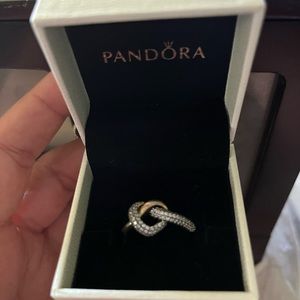 Pandora Ring